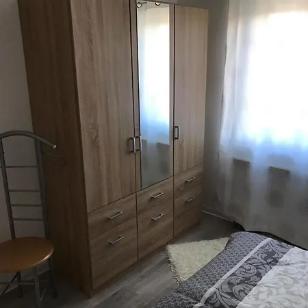 アパート Ferienwohnung Fur 4 Personen Ca 68 Qm In Schutterzell, Schwarzwald Ortenau - B57119 Neuried
