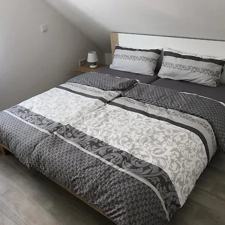 Ferienwohnung Fur 4 Personen Ca 68 Qm In Schutterzell, Schwarzwald Ortenau - B57119