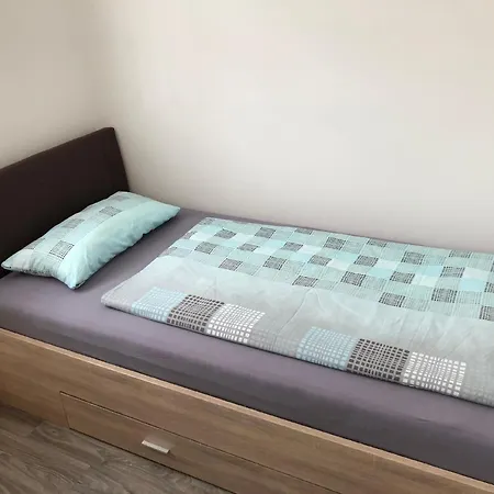アパート Ferienwohnung Fur 4 Personen Ca 68 Qm In Schutterzell, Schwarzwald Ortenau - B57119 *