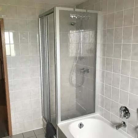 アパート Ferienwohnung Fur 4 Personen Ca 68 Qm In Schutterzell, Schwarzwald Ortenau - B57119 Neuried